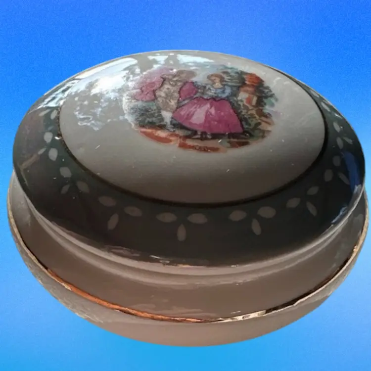 Japanese Trinket Box With Victorian Design White Teal