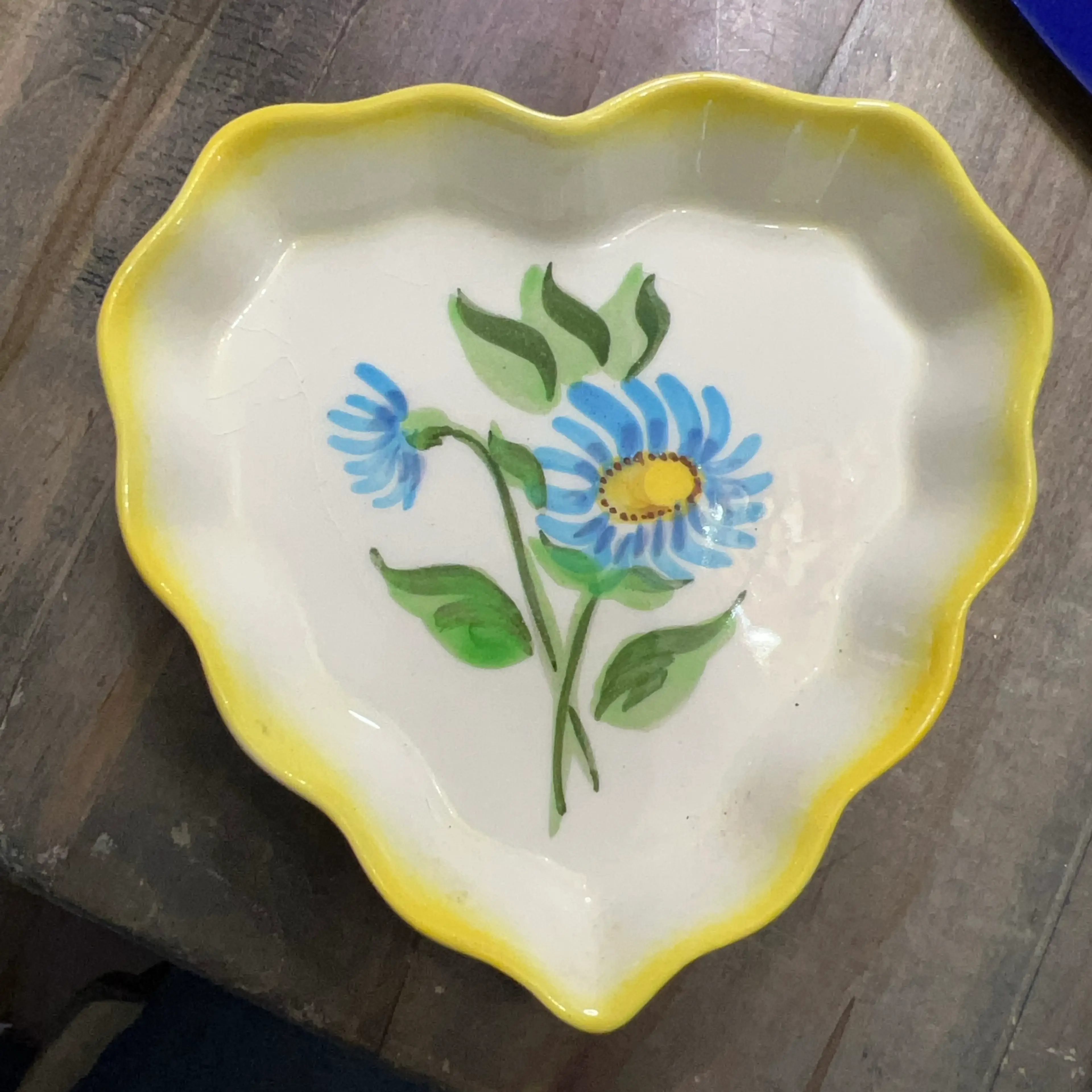 Image 1 of 4