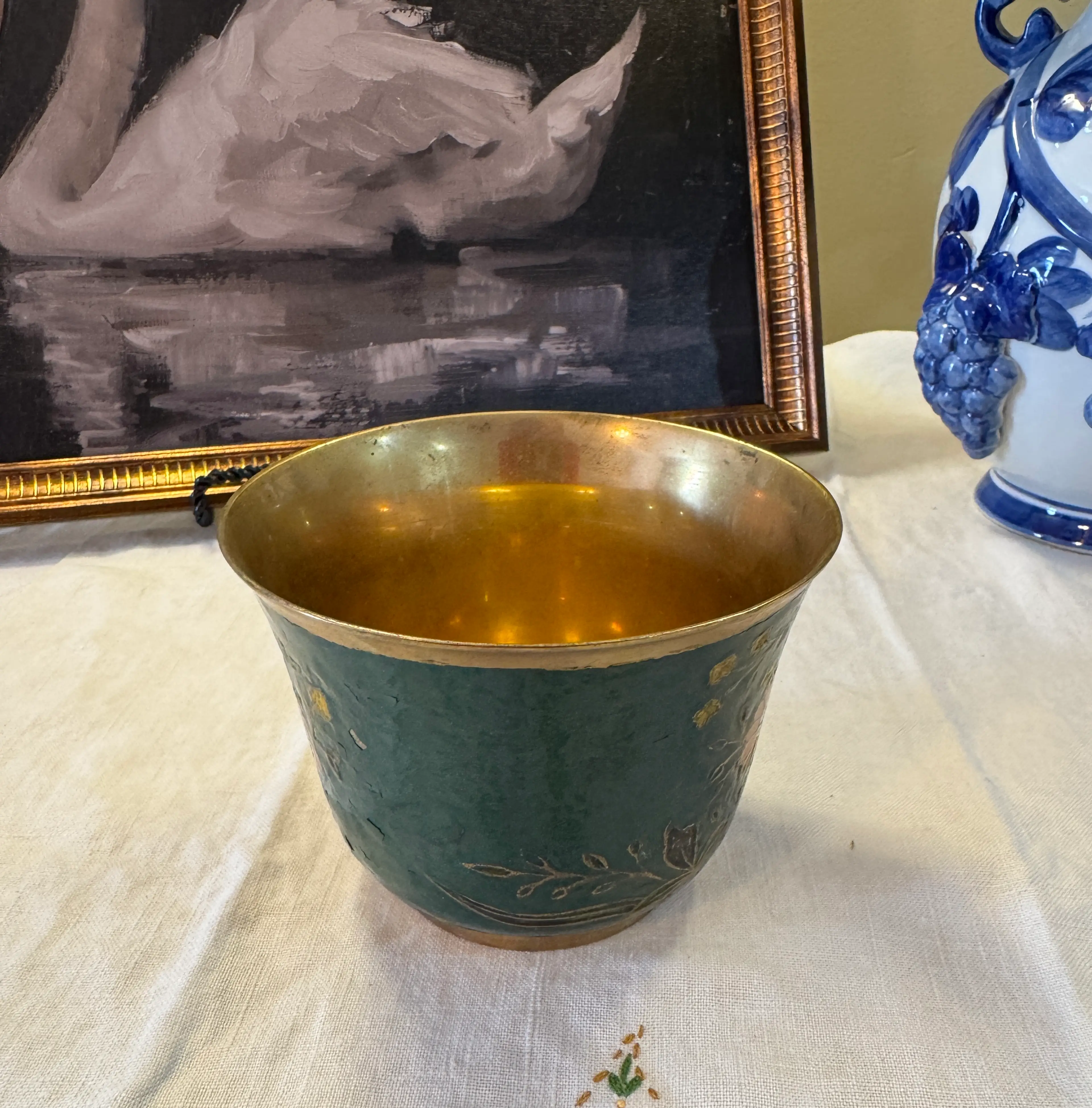 Image 4 of 8