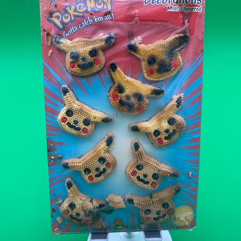 Pokemon Pikachu Icing Decorations - VTG 1999 Wilton - Sealed - Poor Condition