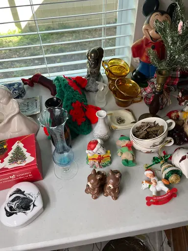 Small Haul Then Purge Shelves $2 Starts 