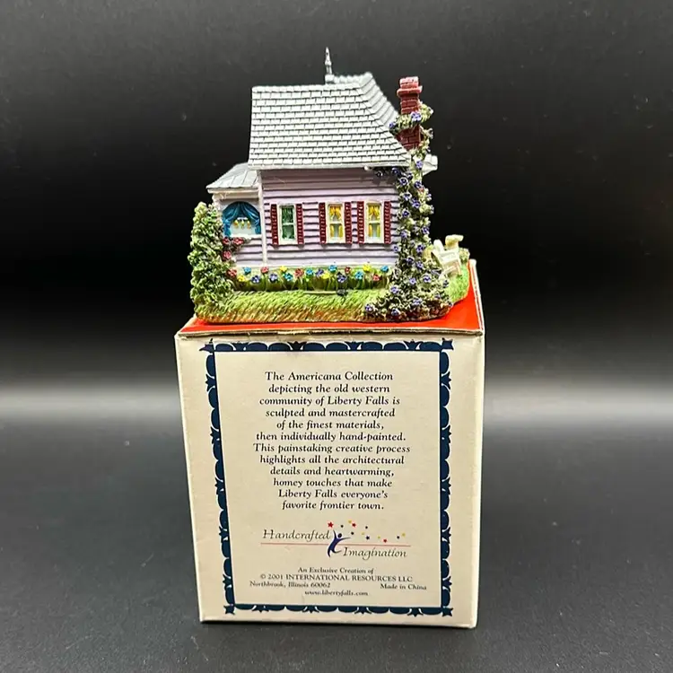 AH234 - Palm Reader’s Cottage - 2001