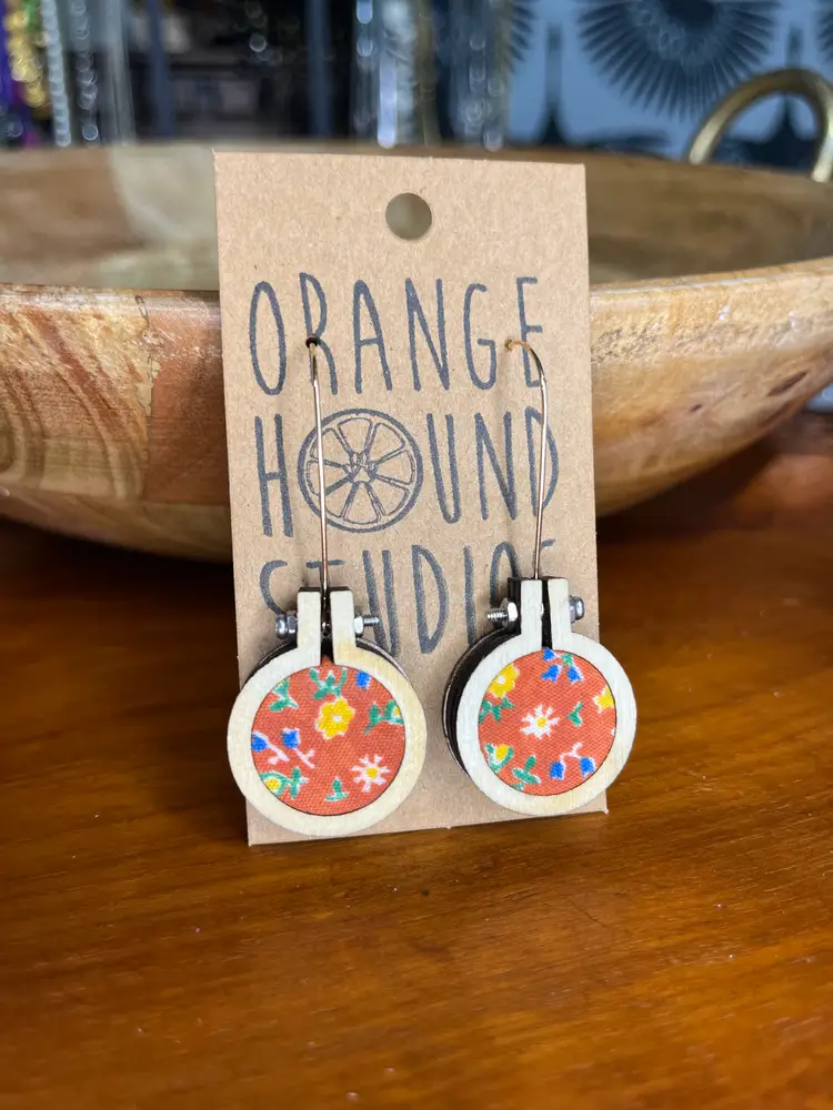 #07 Mini Embroidery Hoop Dangle Earrings - Made by Me!