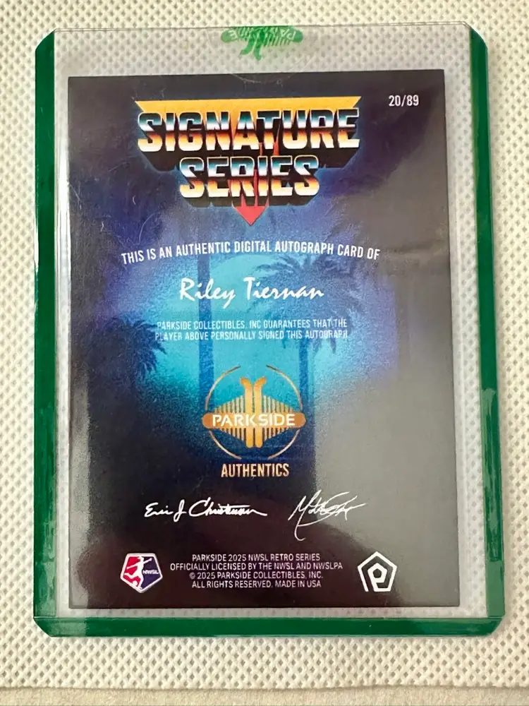 Riley Tiernan 20/89 Retro Signature Series AUTO ROOKIE Card 2025 Parkside NWSL Soccer,