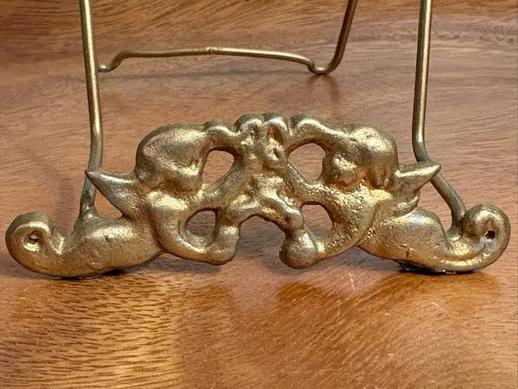 Vintage Gold Wire Cherub Easel Plate Stand Picture Book Art Display