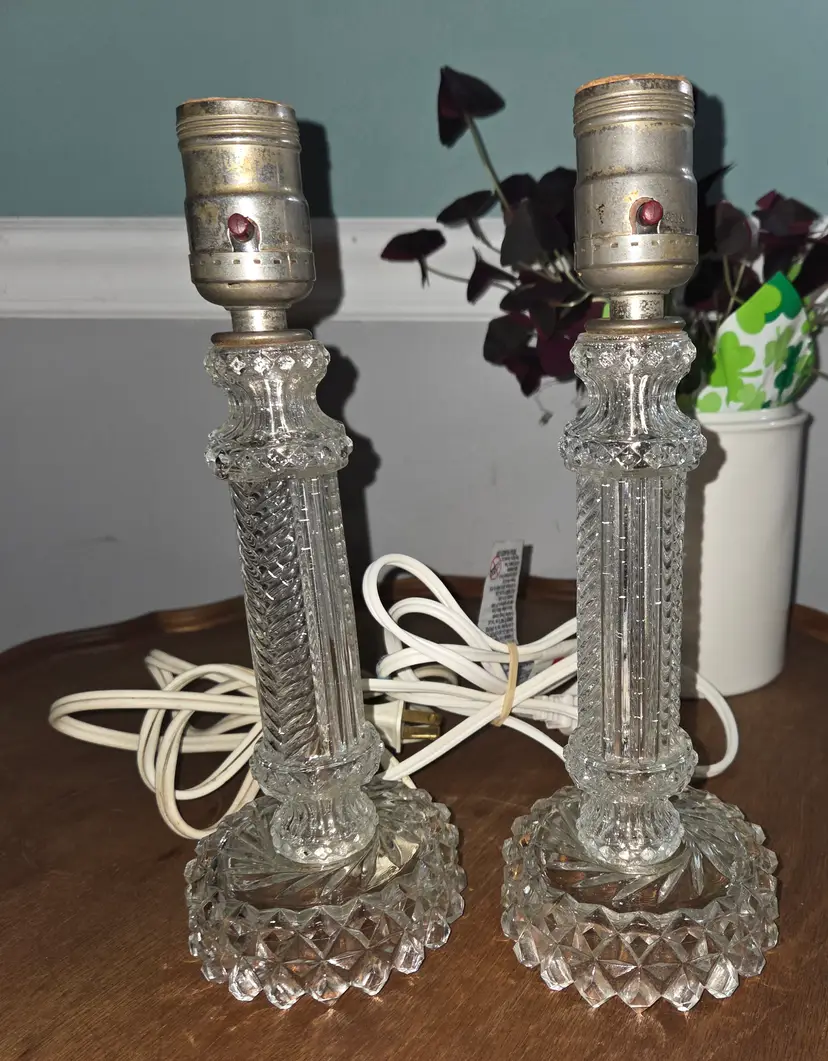 Vintage Leviton Boudior Lamps PAIR