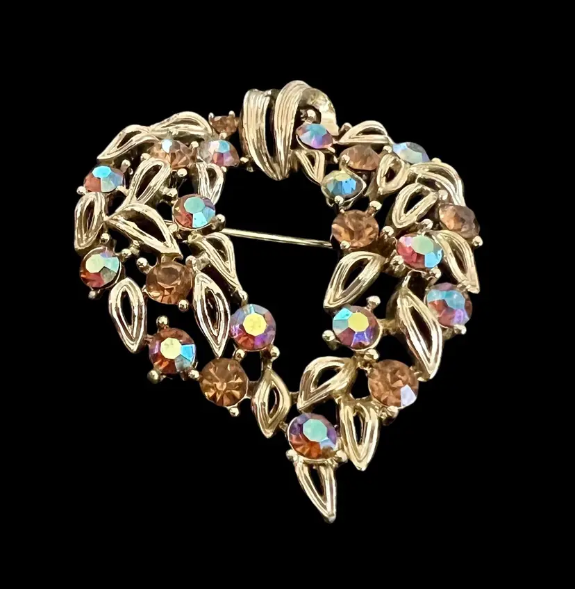 Vintage Signed LISNER AB Rhinestones Crystal Heart Goldtone #B-11