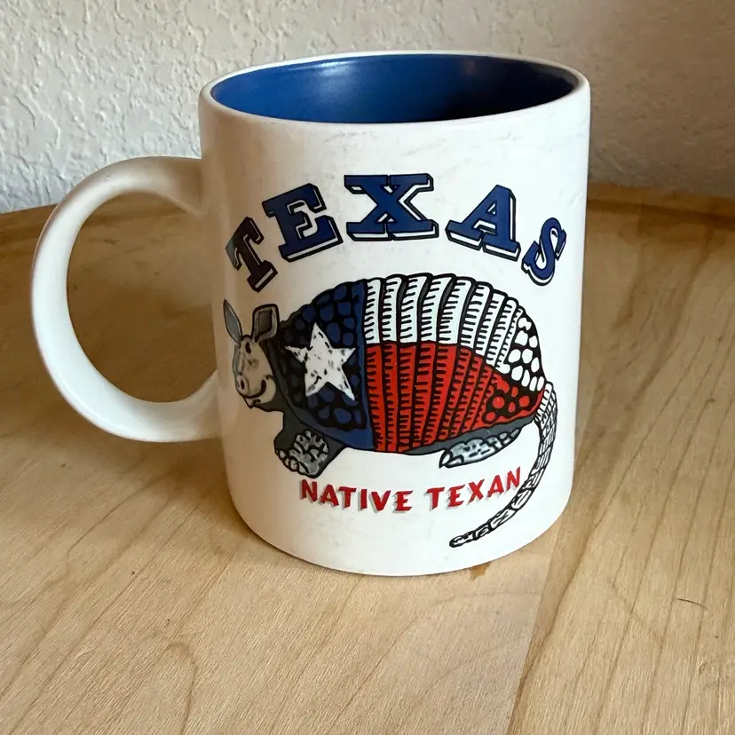 Vintage Texas Armadillo Red White and Blue Novelty Souvinir Mug