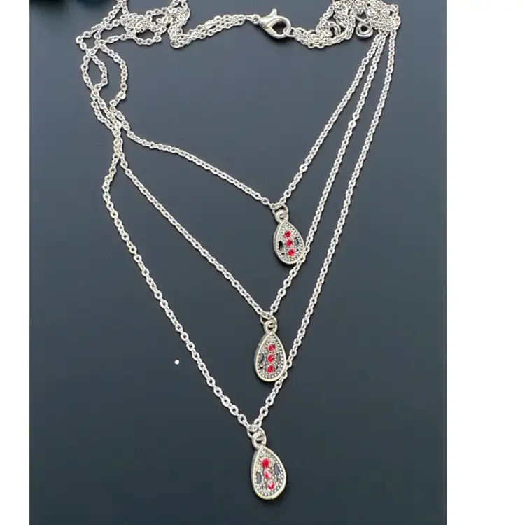 Vintage Triple Strand Red Rhinestone Accents Silver Tone Chain Necklace
