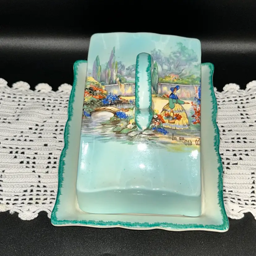 VTG “In An Old World Garden” English Ware Lancaster Hanley England Butter Or Cheese Dish 1940-50