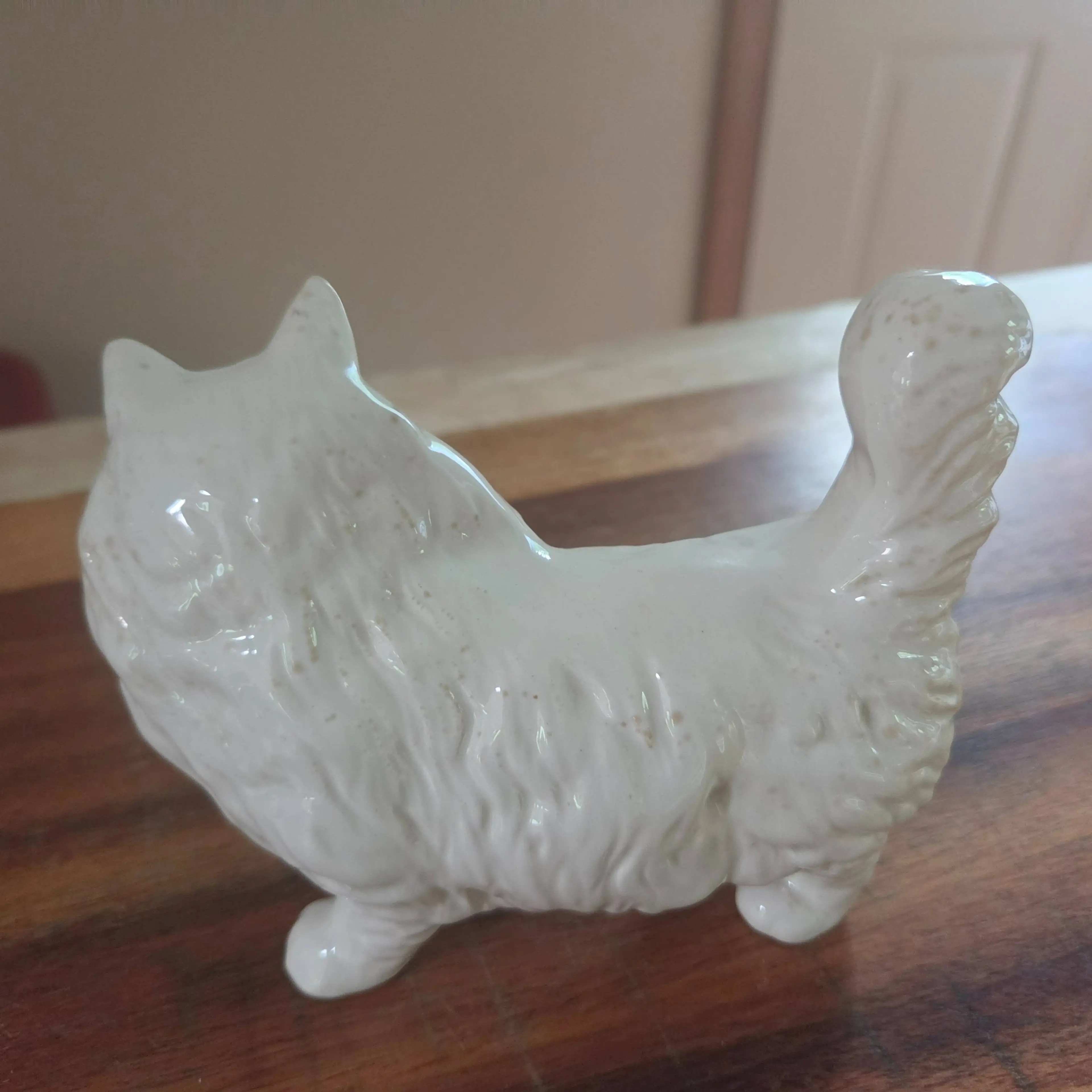 Image 2 of 6