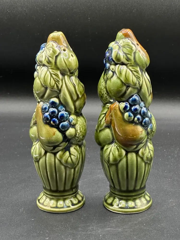 Salt Pepper Shakers-Vintage Japan-Grape Leaf Ceramic Green Blue Figural-Set of 2