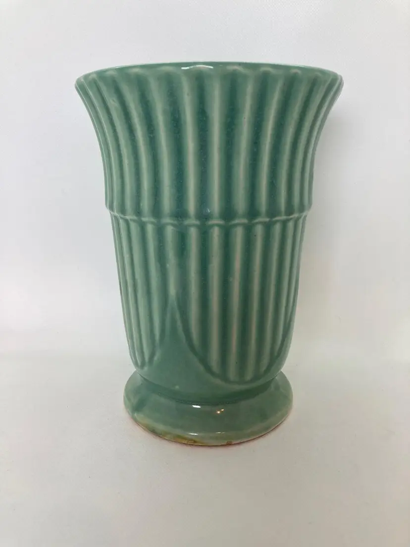 Ceramic Vintage 1930 1940 home decor style vase pastel turquoise