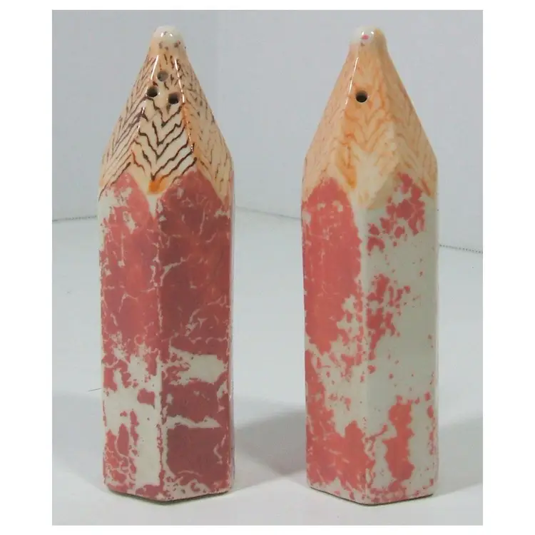 Hersheypark 5 inch Pencil Salt & Pepper Shakers Japan with Cork Stoppers
