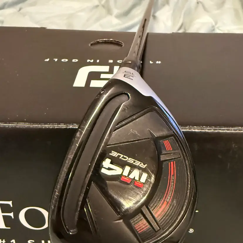 TaylorMade M4 Rescue 3-Hybrid 19° RH - Atmos 60G Reg Flex Graphite Shaft