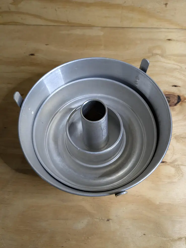 Worthmore Aluminum 2 Piece Angel Food Cake Baking Pan Vintage