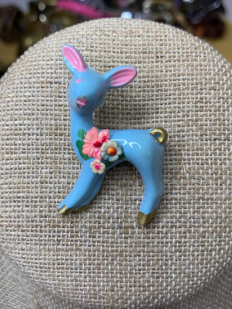 Vintage Celluloid Plastic Blue Deer Brooch Pin Fawn Doe Kitschy Robin Egg Blue