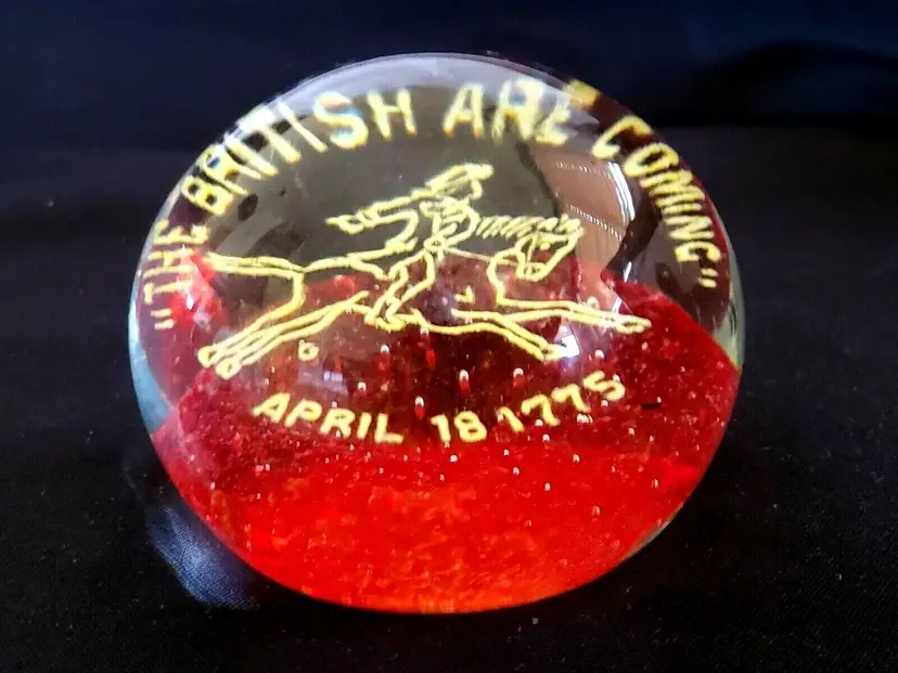 Glass Paperweight JOHN GENTILE - THE BRITISH ARE COMING APRIL 18 1775 with Logo