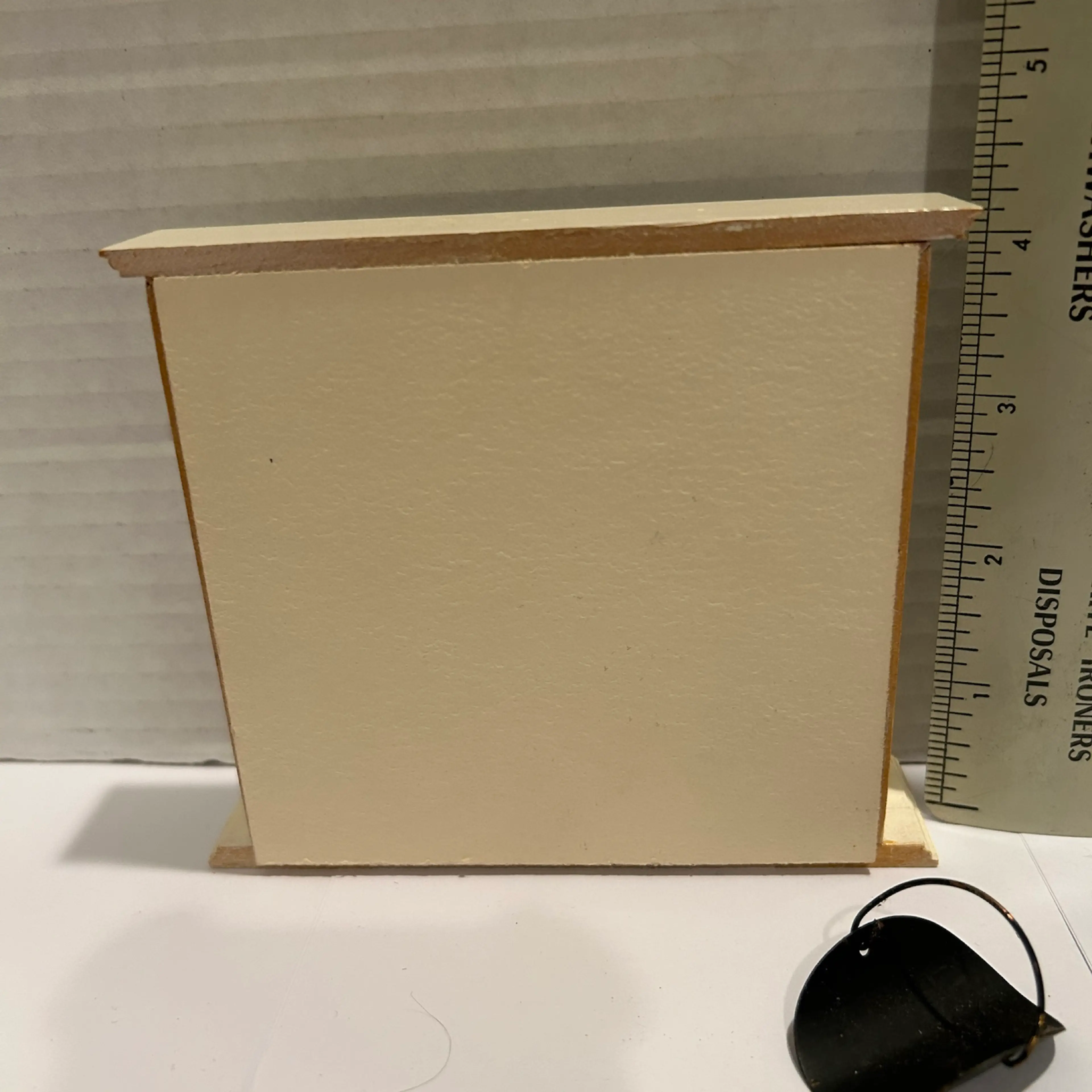 Image 2 of 2