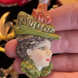 Victorian Lady Brooch
