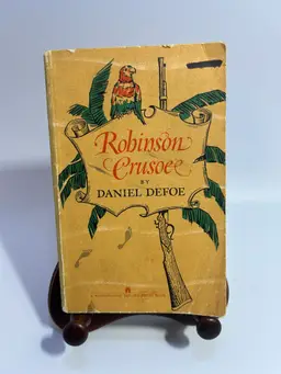 Vintage 'Robinson Crusoe' by Daniel Defoe paperback 2nd printing 1963