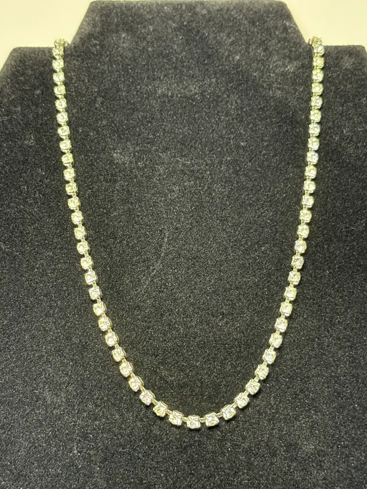 Vintage Rhinestone 16 Inch Necklace Choker Silver Tone Gift Glamorous Regal