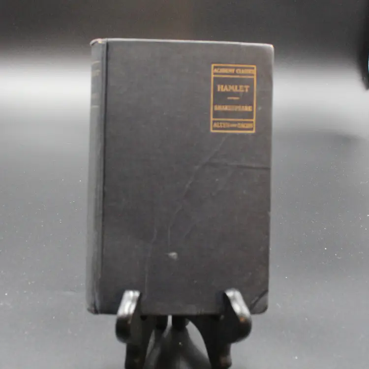 Hamlet - Shakespear Copyright 1922 by Samuel Thurber, Jr & AB DeMille