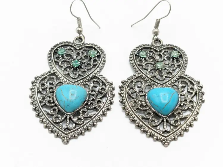 Betsey Johnson Double Heart Turquoise Pierced Drop Earrings Silver Tone