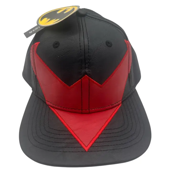 LOOTCRATE Batman NIGHTWING DC Comics IMITATION LEATHER HAT NEW Dick Grayson