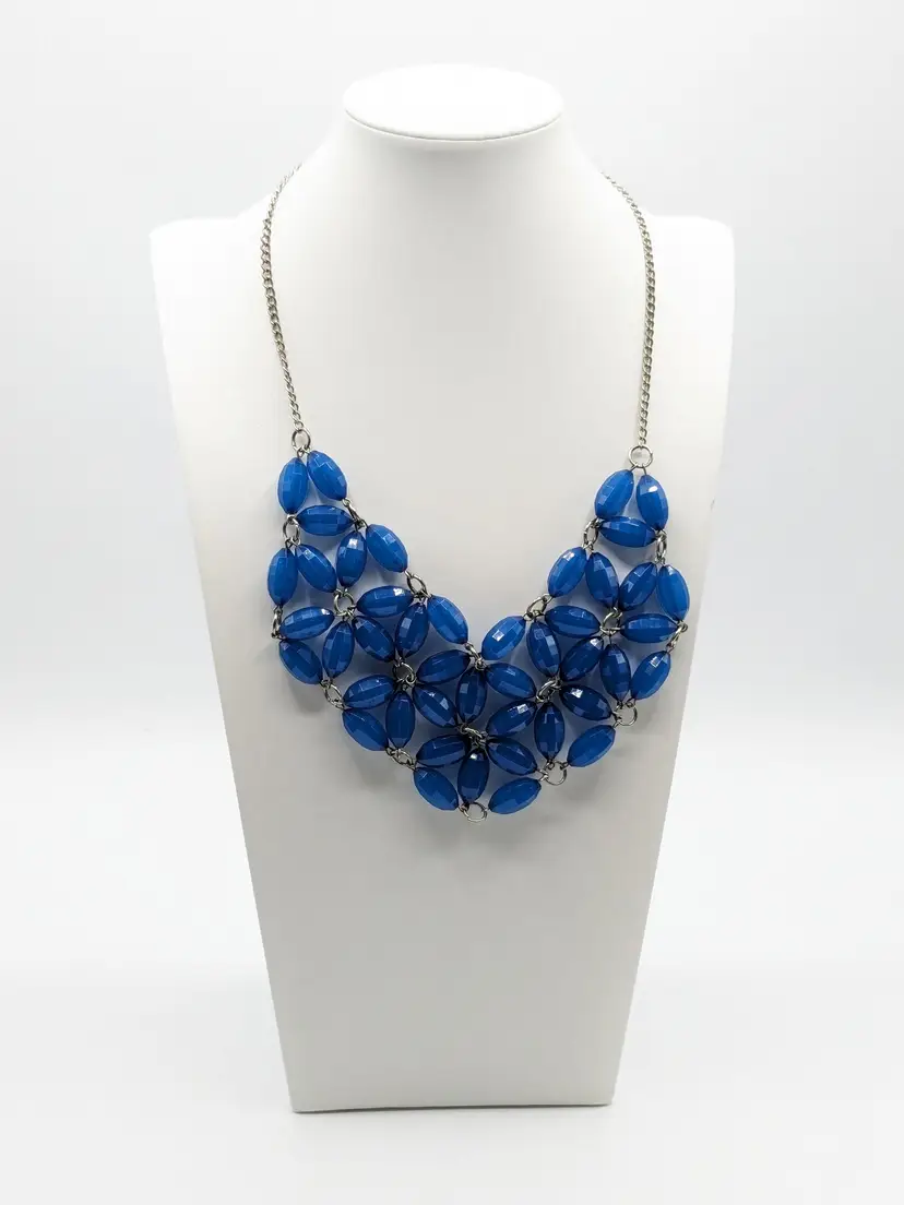 Jane Stone Chunky Acrylic Blue Beaded Statement Necklace Silver Tone