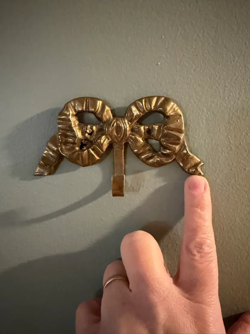 Vintage Brass Ribbon Bow Wall Hook Decorative Hanger