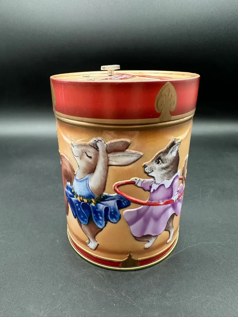 Collectible Lambertz Christmas Musical Cookie Tin, 5.5”T 4”W Made In Germany