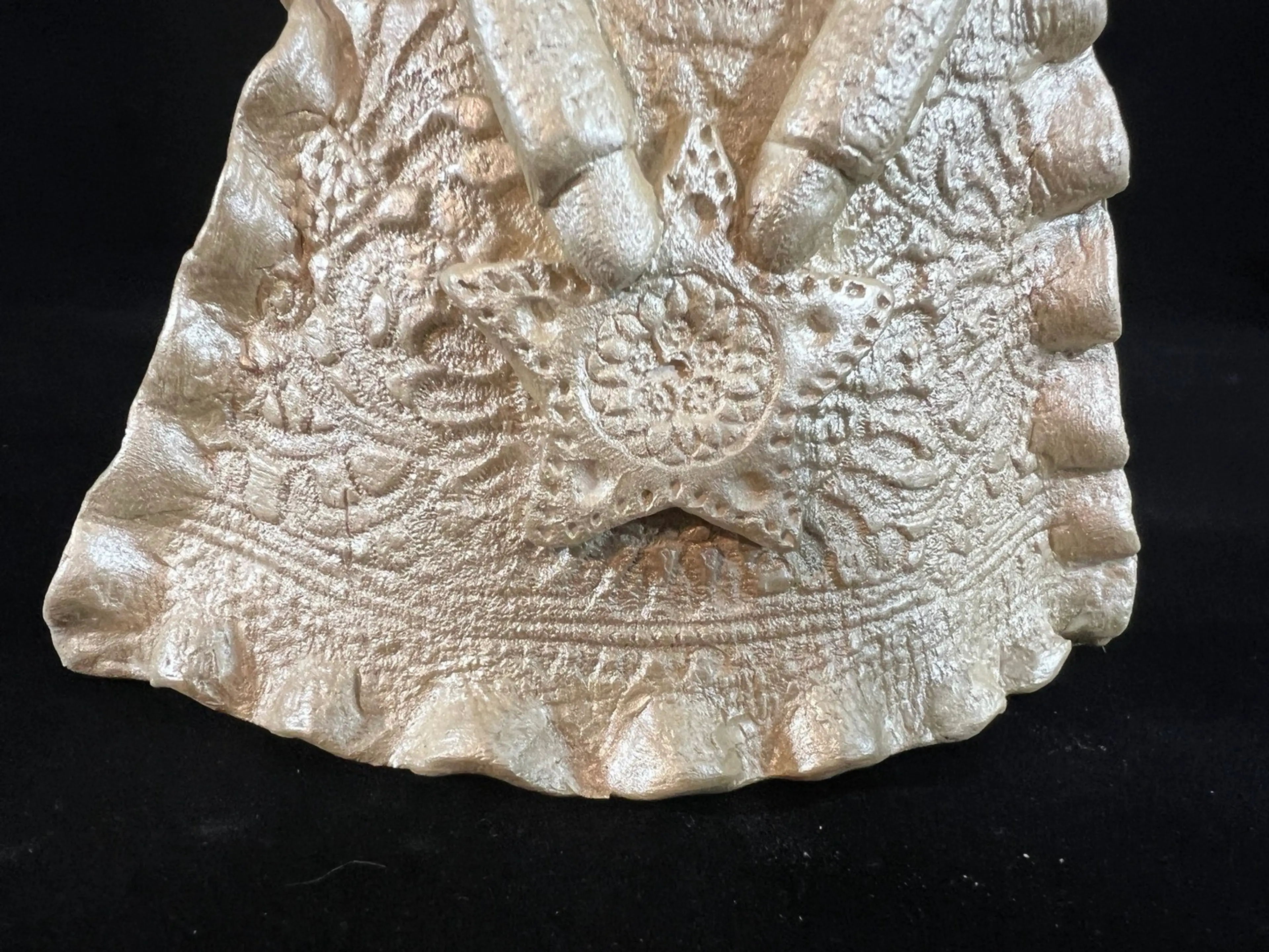 Image 4 of 8