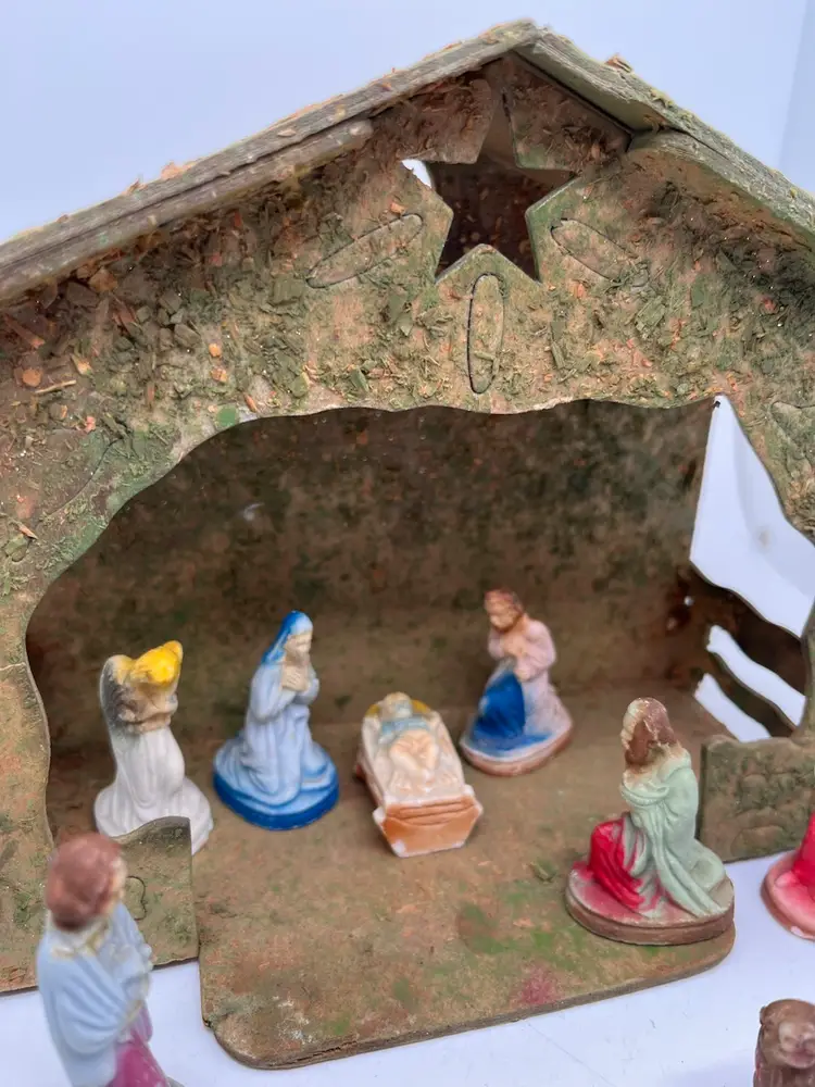Vintage Nativity Chalkware Figures Putz Like Manger