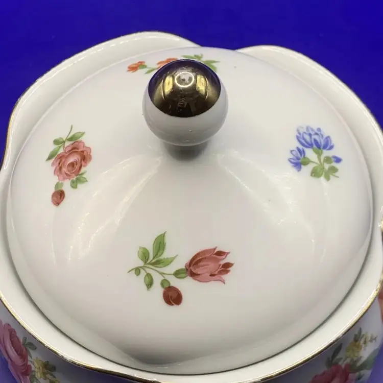 JL Menau Graf Von Henneberg Gold Trim Porcelain Lidded Bowl Floral Germany 6”