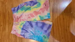 Nike Boys' Club Tie Dye shorts size large