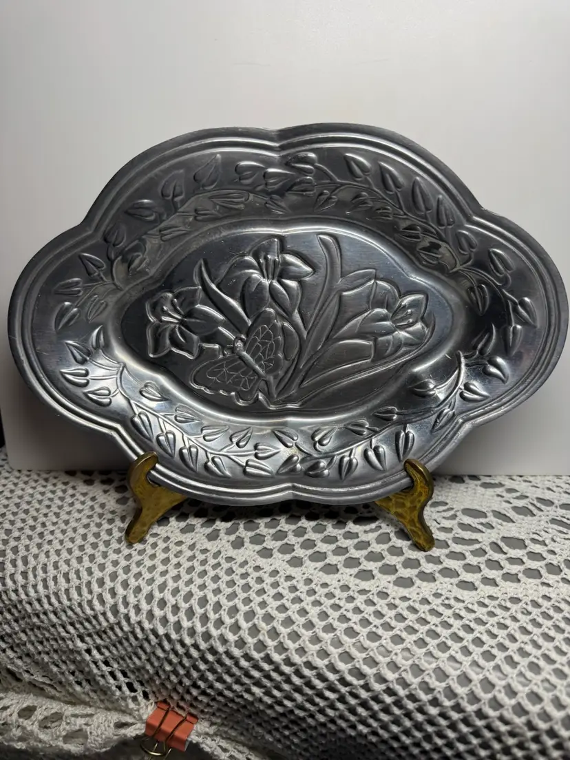 Lenox Silver Floral Tray, 9” Wide