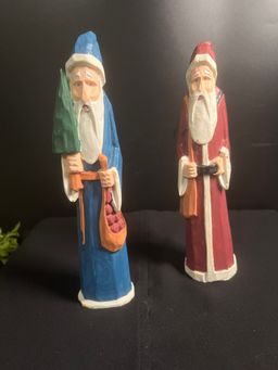 Pair of Old World Resin Santas-Lot 59