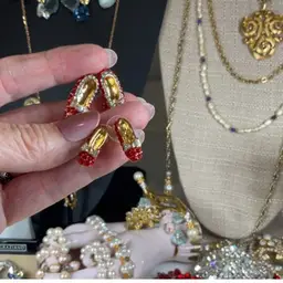 #05 - Let's Do Jewelry!