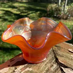 Marigold Carnival Glass, Leaf & Berries Pattern, Fluted / Ruffled Edge Bowl. Possibly Fenton. 3.25”h.