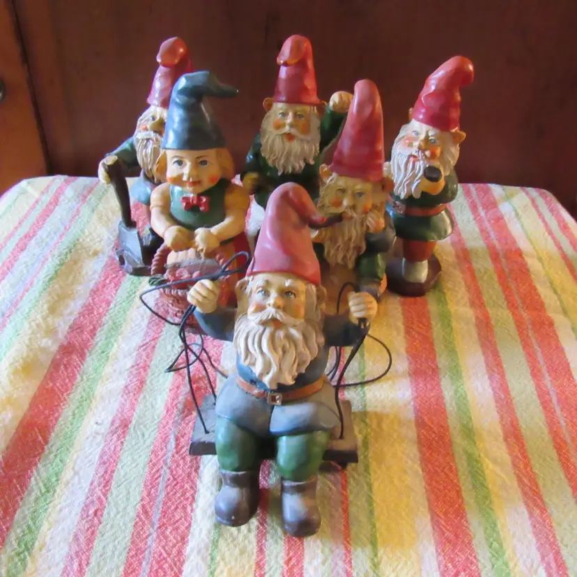 Set of 7 Resin Garden Gnomes