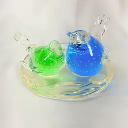 Two Bird Tea Light Holder With Controlled Bubbles