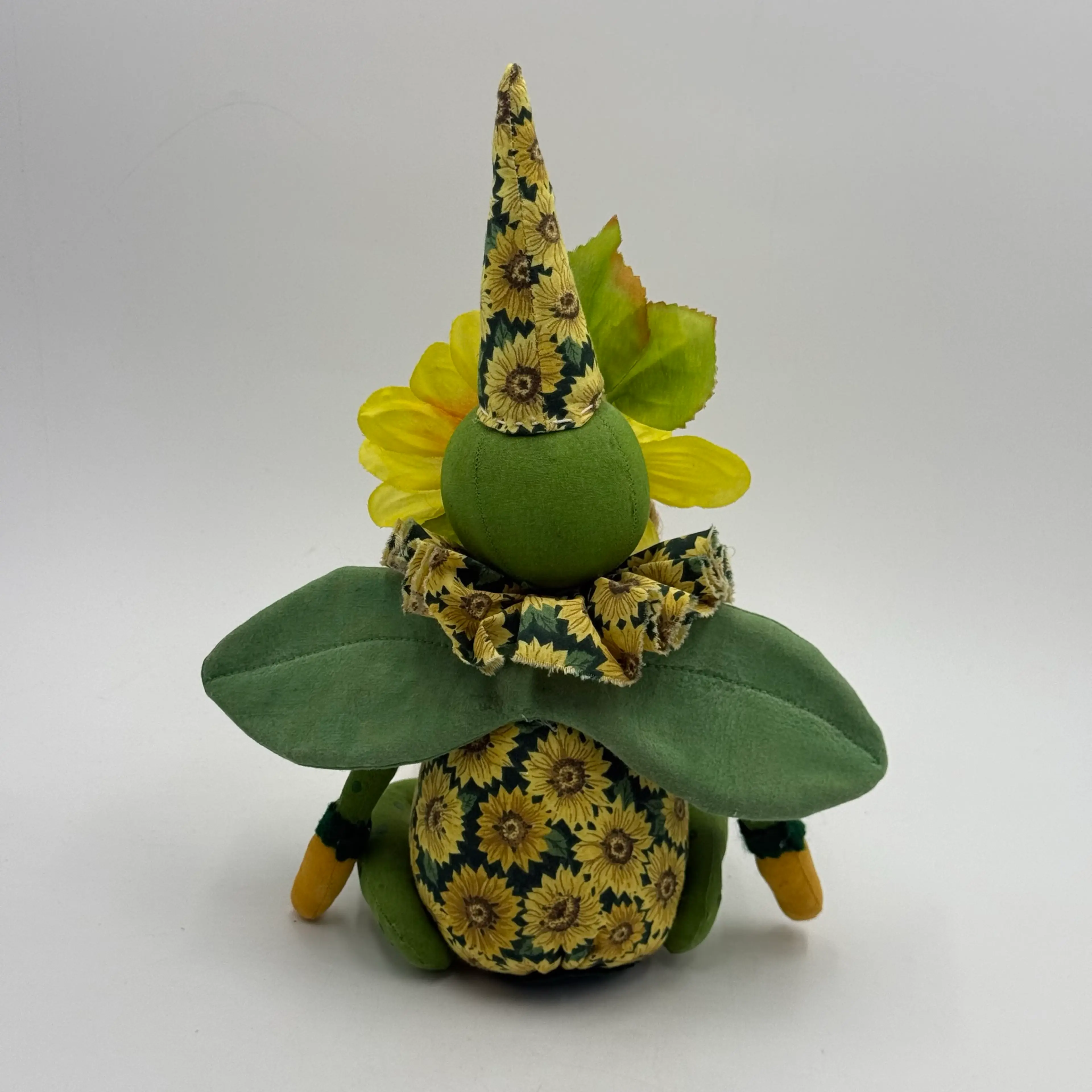 Image 3 of 16