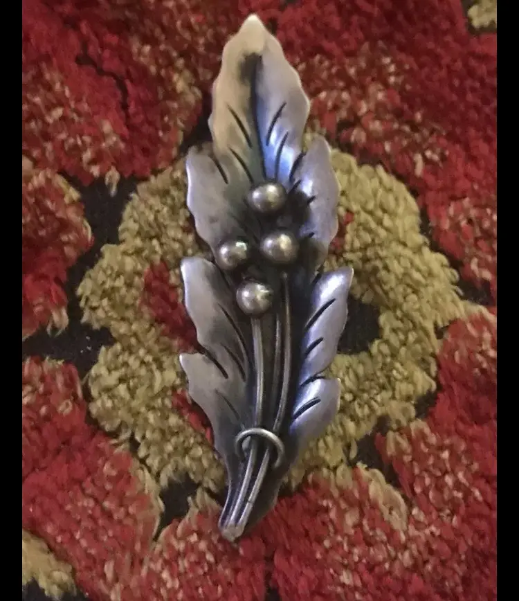 Dámasco Gallegos 925 Sterling Silver Leaf w/Berries Brooch Eagle #3 signed