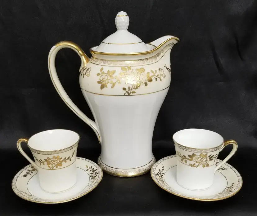 Vintage Nippon Komura Hand-Painted Gold Tea Set