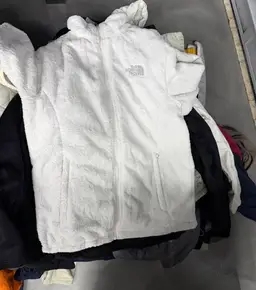 Lot of 83! North Face & Patagonia Jackets, Men's/Women's Wholesale