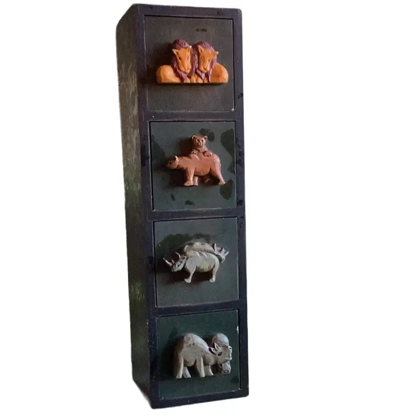 Four Drawer Wooden Animal Hanging Storage Box