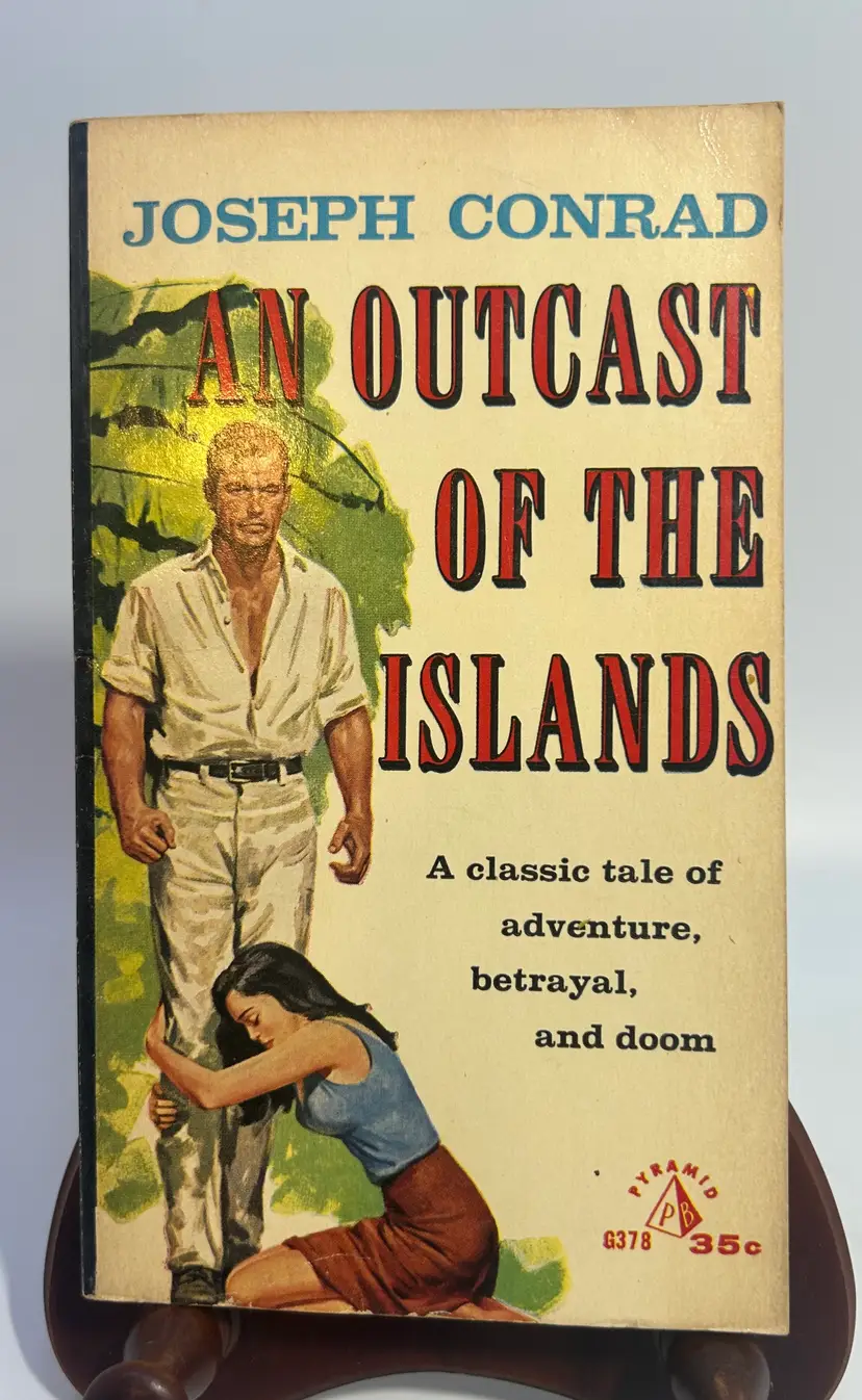 Vintage 'An Outcast of the Islands' By Joseph Conrad Paperback Book 1959 Pyramid Books