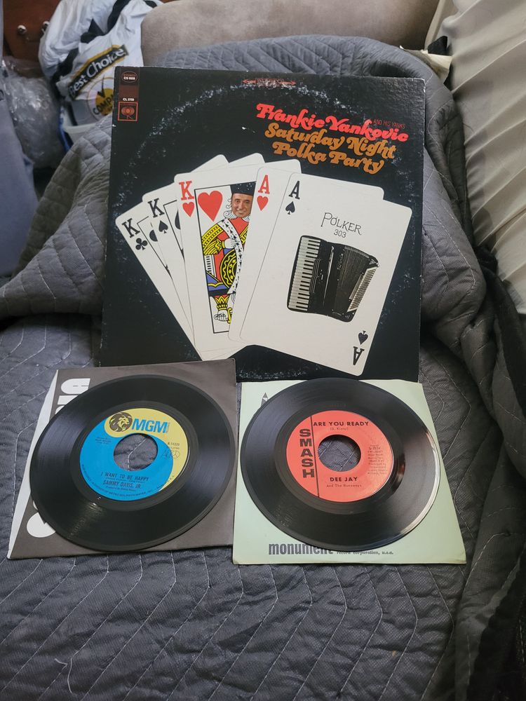 Frankie yankovic, sammy davis jr and dee jay records