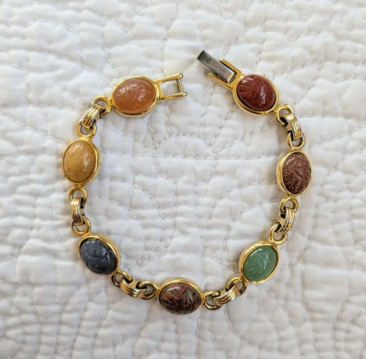Vintage Carved Natural Stone Scarab Bracelet in Gold Tone